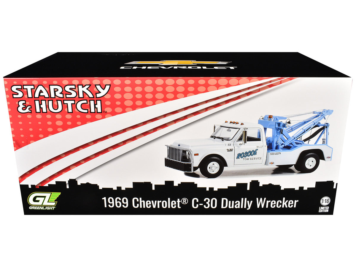 Front view of 1969 Chevrolet C-30 Dually Wrecker Truck Diecast Model by Greenlight
