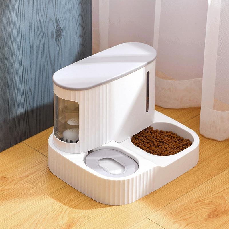 Front view of Pet Oasis Automatic Cat Fountain & Feeder by Dog Hugs Cat