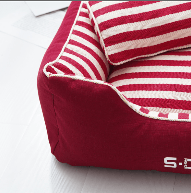 Dog relaxing on Luxury Washable Pet Bed for Cats & Dogs from Dog Hugs Cat