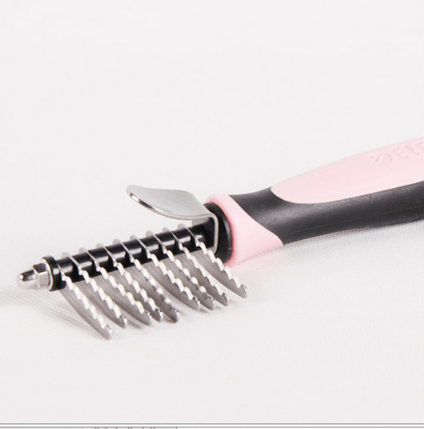 High-quality dog nail clippers with nail file from Dog Hugs Cat