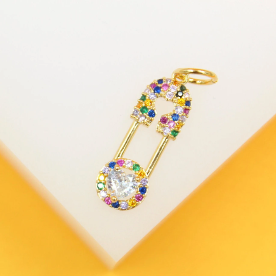 Close-up of the sparkling cubic zirconia on MIA Jewelry safety pin charm