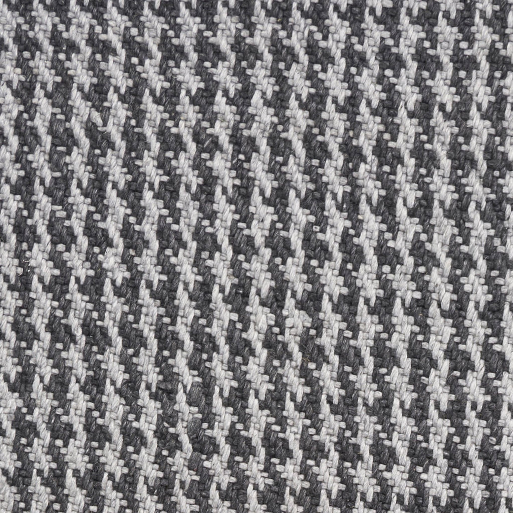 8' X 10' Gray And Light Gray Wool Houndstooth Hand Woven Area Rug With Fringe