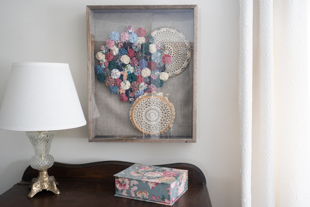 Close-up detail of the craftsmanship on Gray Solid Wood Picture Frame