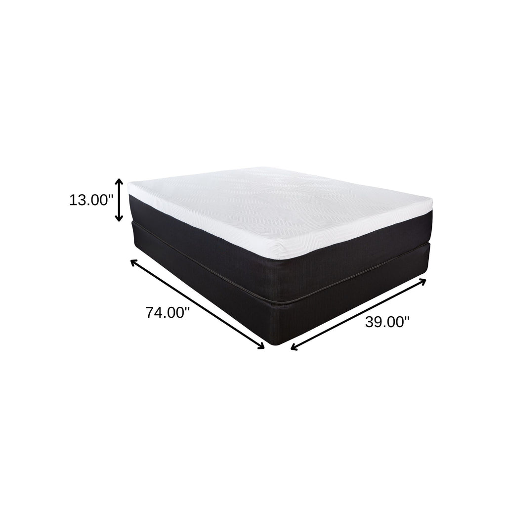 Comfort layer of high-density foam in Premium 13" Hybrid Mattress