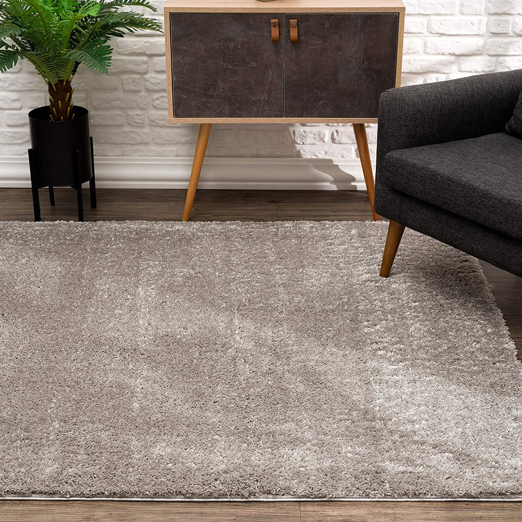 5' X 8' Ivory Modern Solid Shag Area Rug