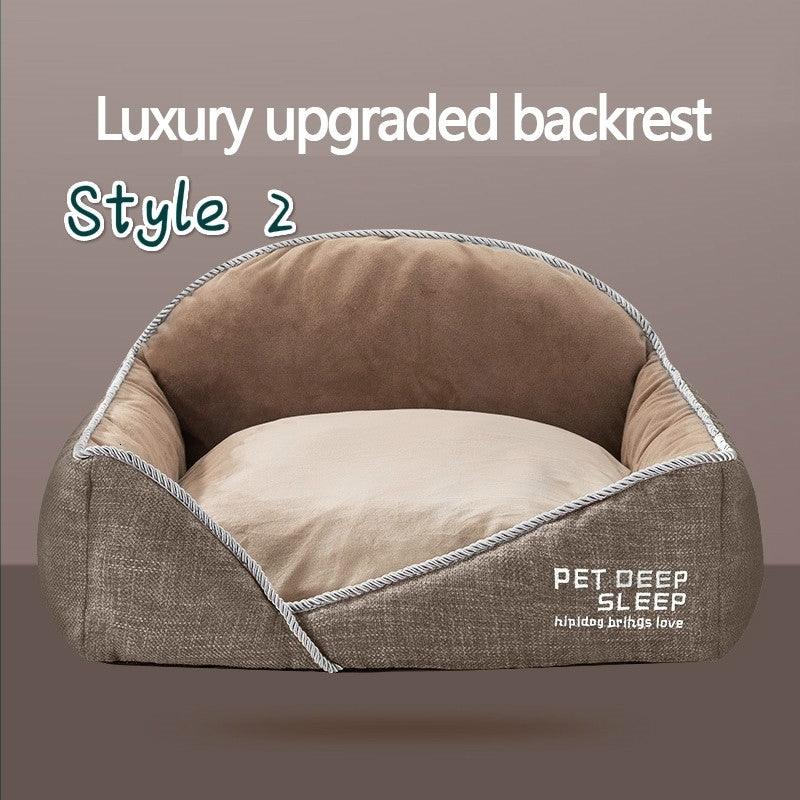 Cat resting comfortably on the Luxurious Comfort Pet Bed by Dog Hugs Cat