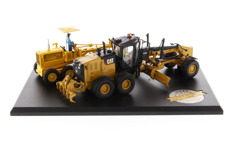 Side view of Cat Caterpillar No. 12 Motor Grader in 1/50 scale