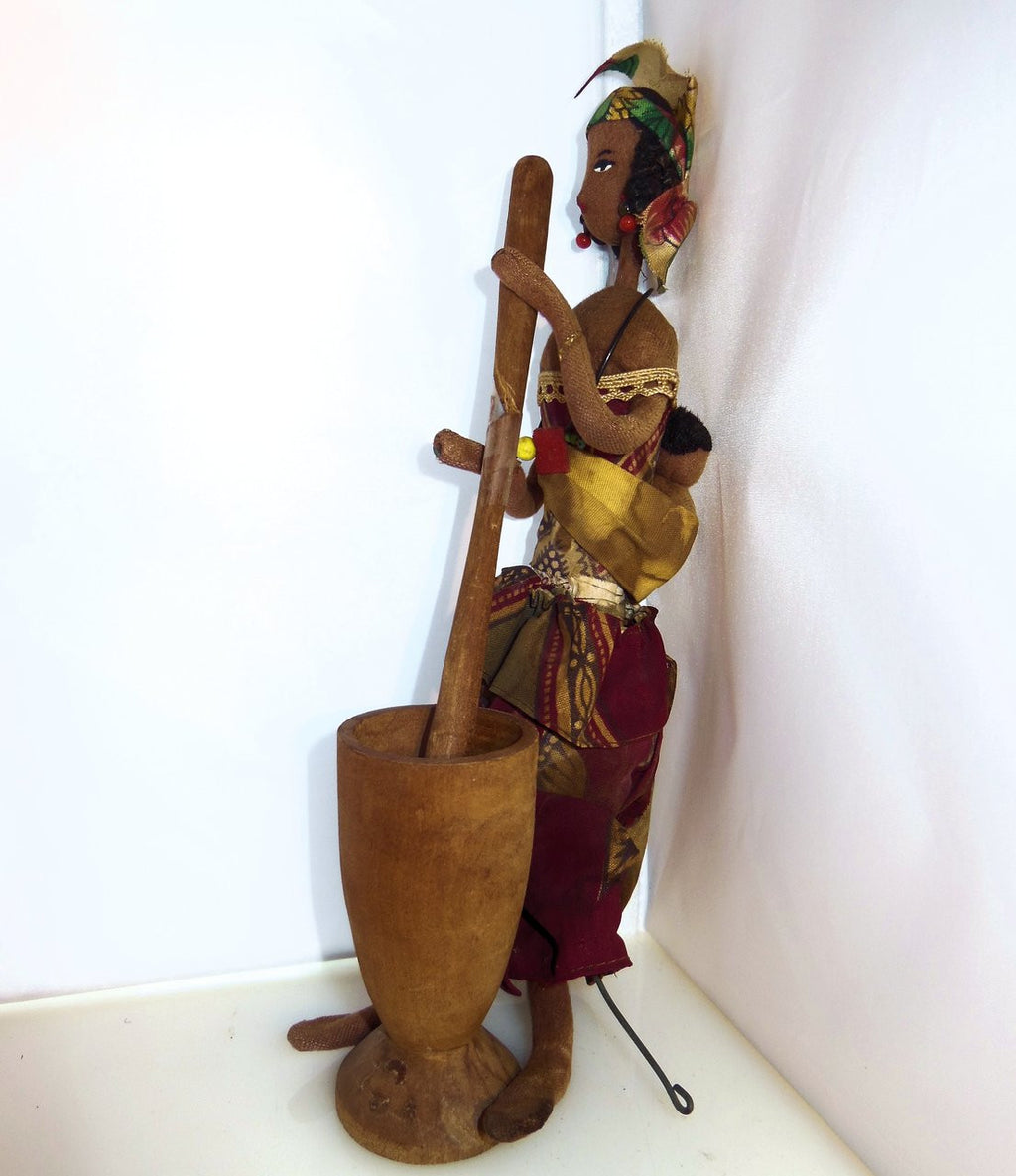 Detailed view of fabric clothing on Vintage African Doll