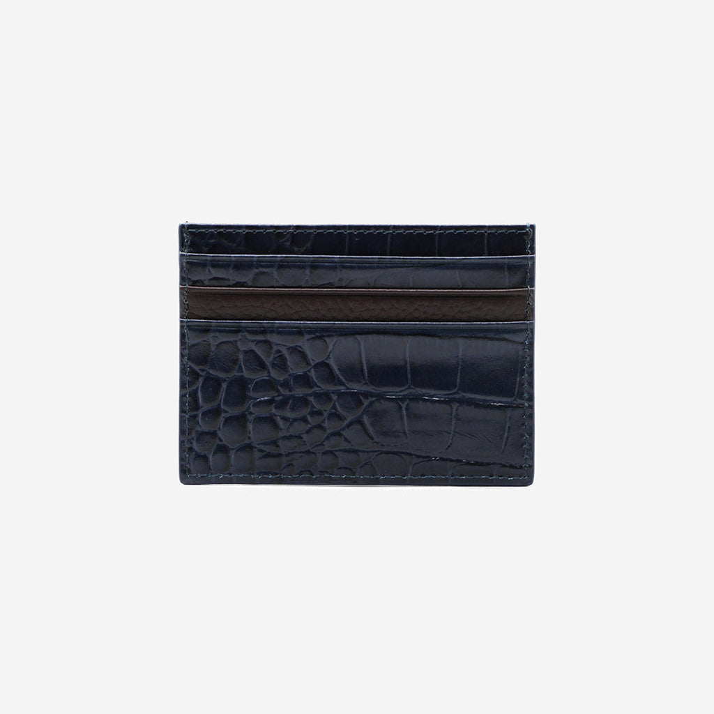 Close-up of genuine alligator leather texture on Gator Leather Slim Card Case