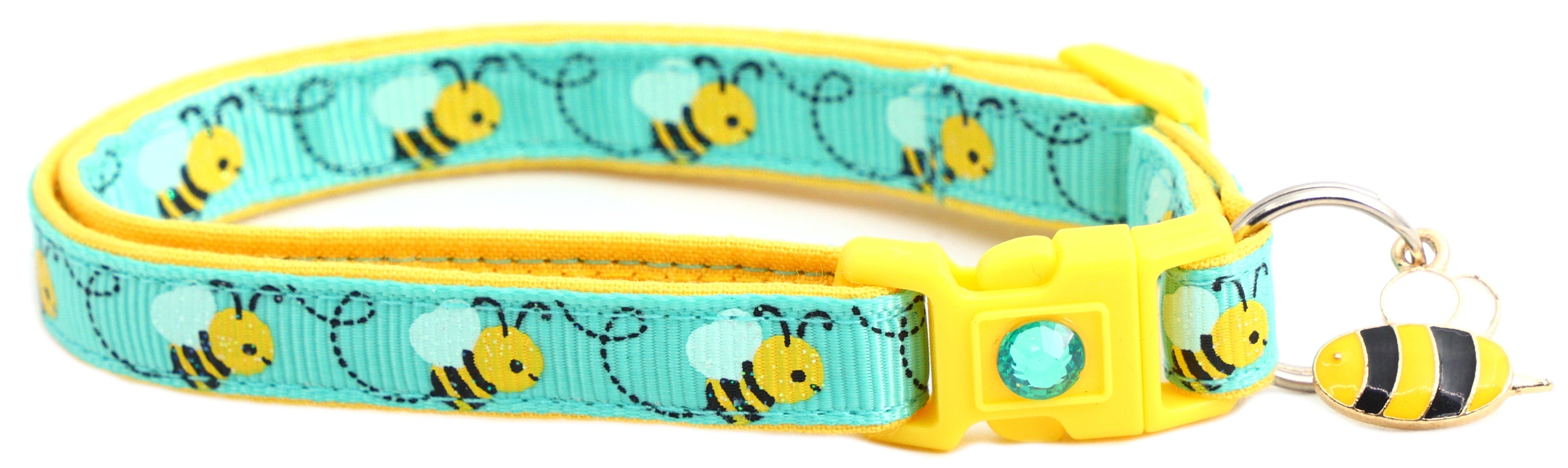 Handmade Honey Bees Breakaway Cat Collar styled with accessories