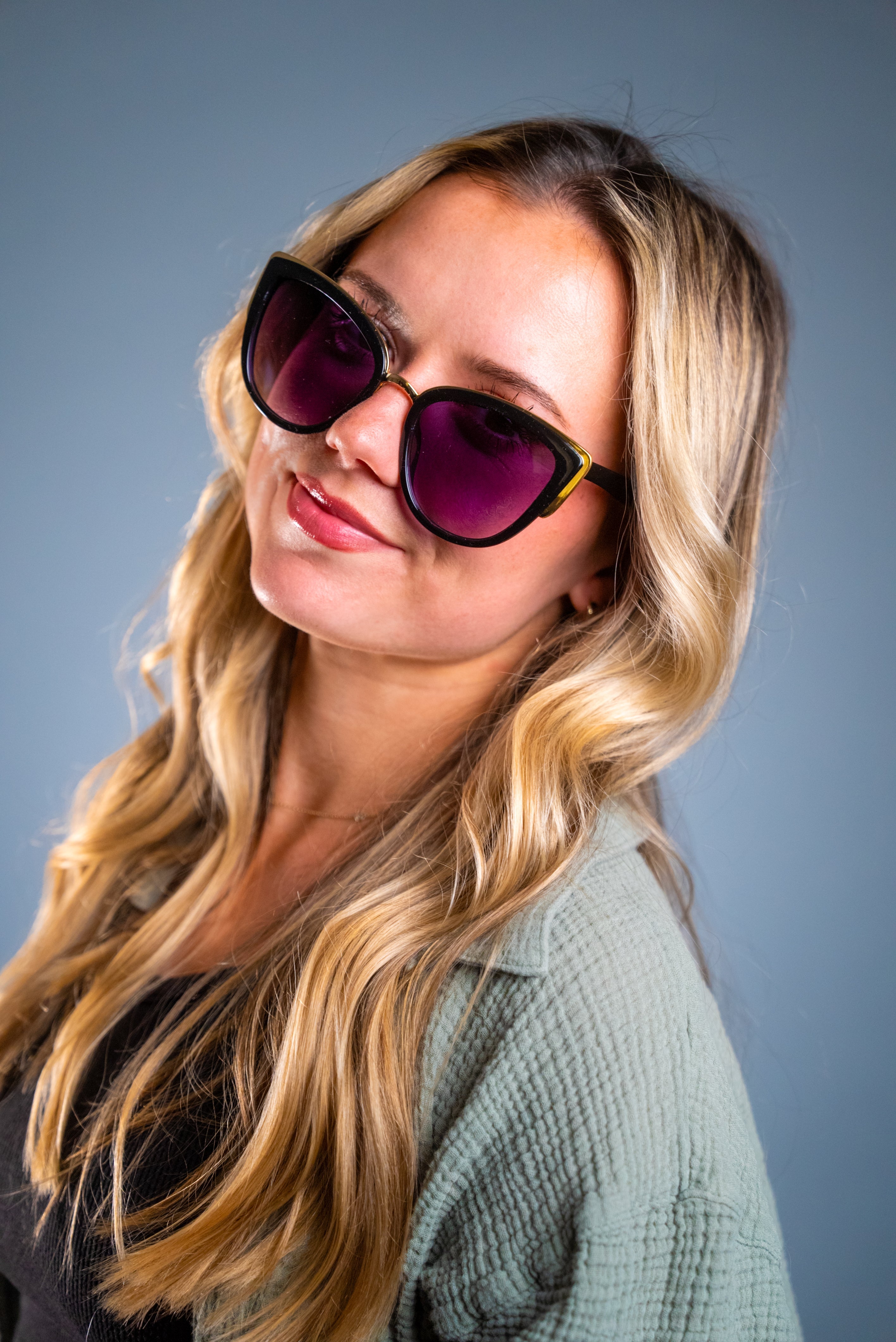 LADYBOSS SUNGLASSES - CONTOURS