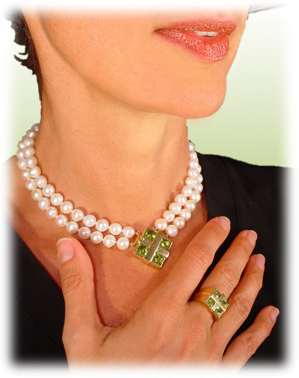 18K Gold Peridot Necklace in a gift box ready for giving