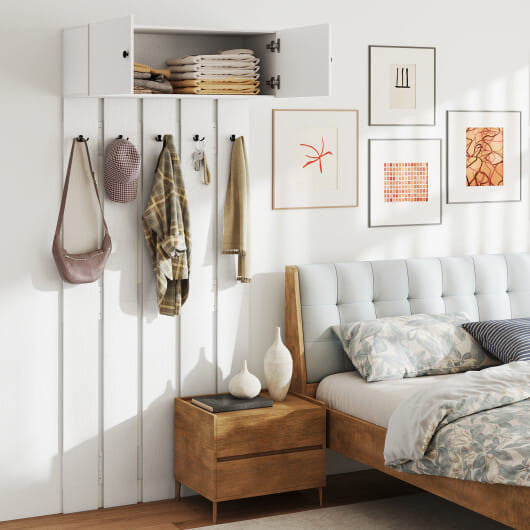 Detailed wood finish of Gobingya Rustic Brown Wall Coat Rack