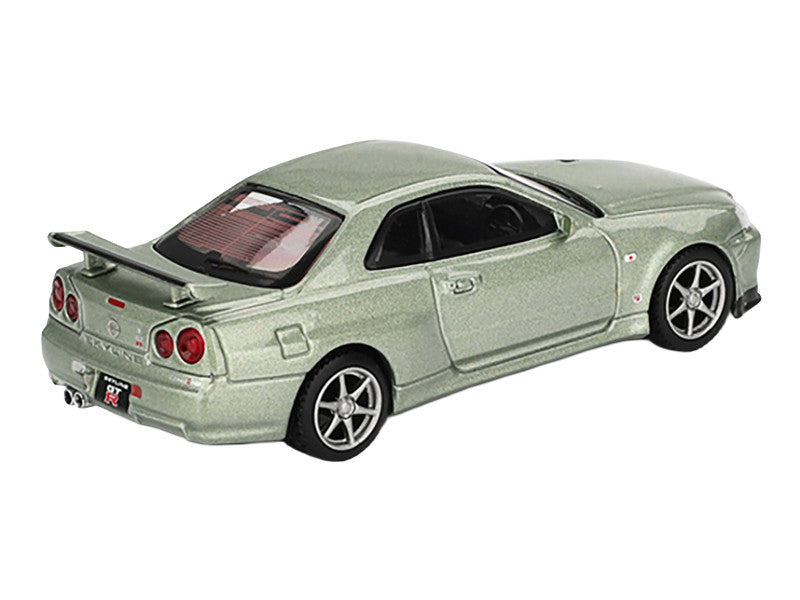 Close-up of the intricate wheel design on Nissan Skyline GT-R R34 Diecast Model