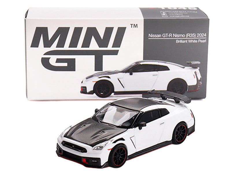 Side angle of 2024 Nissan GT-R Nismo R35 Diecast Model showcasing carbon details