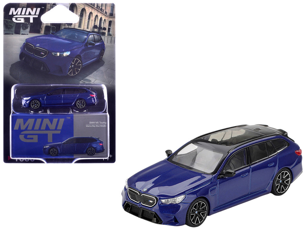 Detailed under-chassis of BMW M5 Touring Marina Bay Blue diecast model