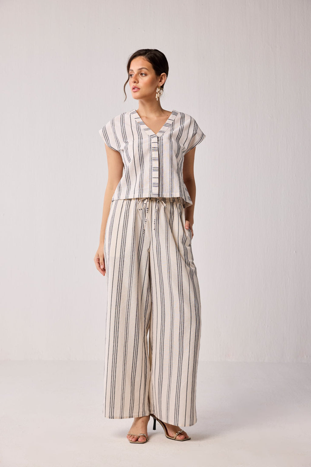 Striped Matching Set with Wide-Leg Pants and V-neck Top