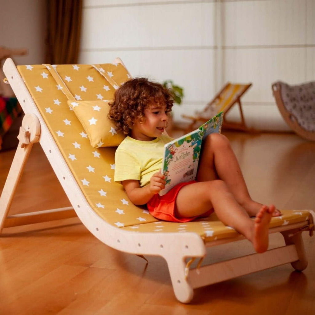 Adjustable height feature of Kid-Friendly Lounge Chair for growing children