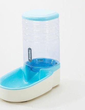 Close-up of food compartment of Smart Automatic Pet Feeder & Water Fountain