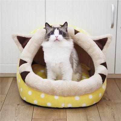 Different color options for the Luxurious Soft Cat Bed