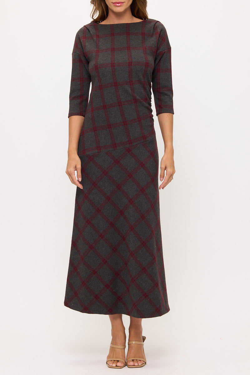 Side view showcasing the elegant Boat Neck Plaid Maxi Dress by Reneecollection