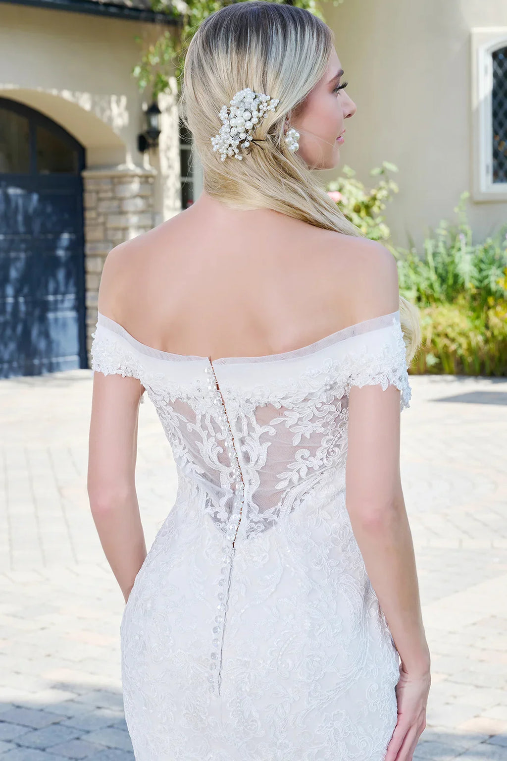 Mermaid Wedding Dress With Off-The-Shoulder Design And Embroidered Mesh