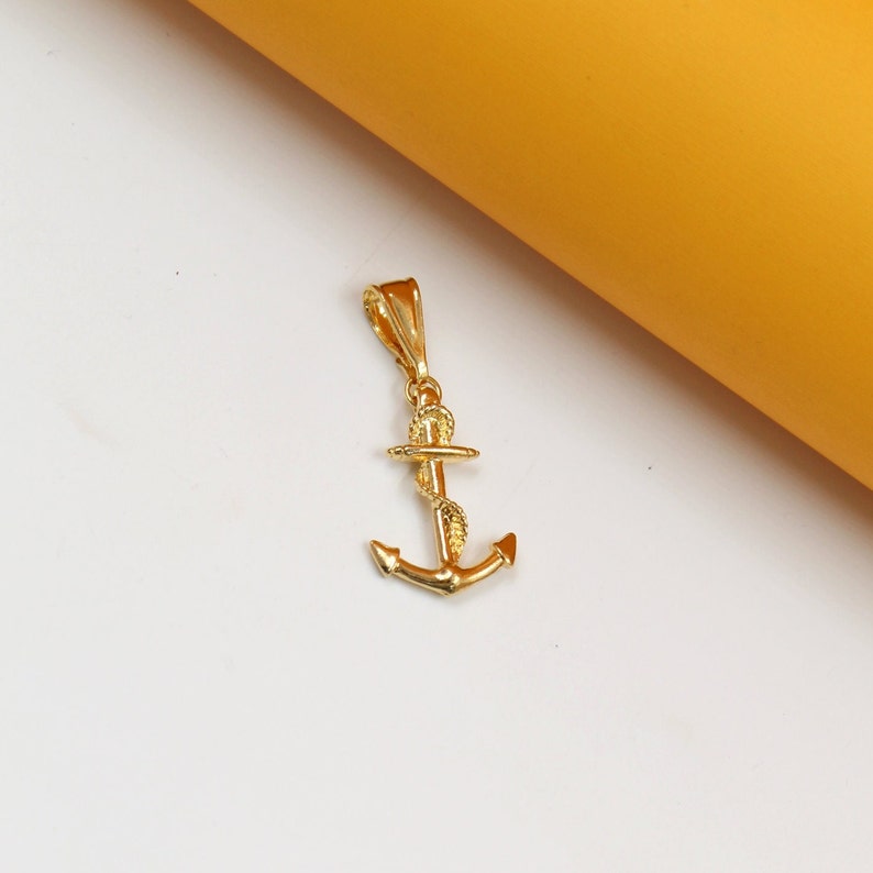 Close-up of the intricate design on the Nautical 18K Gold Filled Anchor Pendant