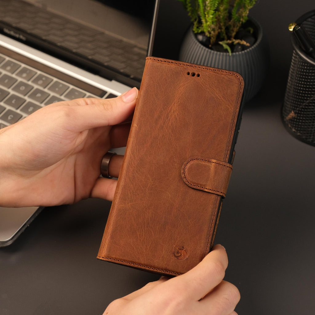 Side view showing card slots of Luxury Buffalo Leather Wallet Case for Samsung Galaxy S25 Plus