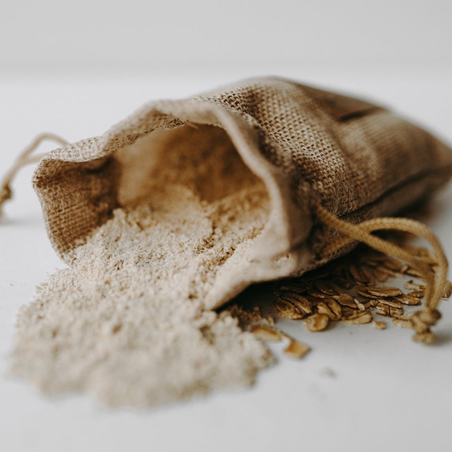 Herbal ingredients for customizing Herbal Oatmeal Bath Soak by Soulistic Root
