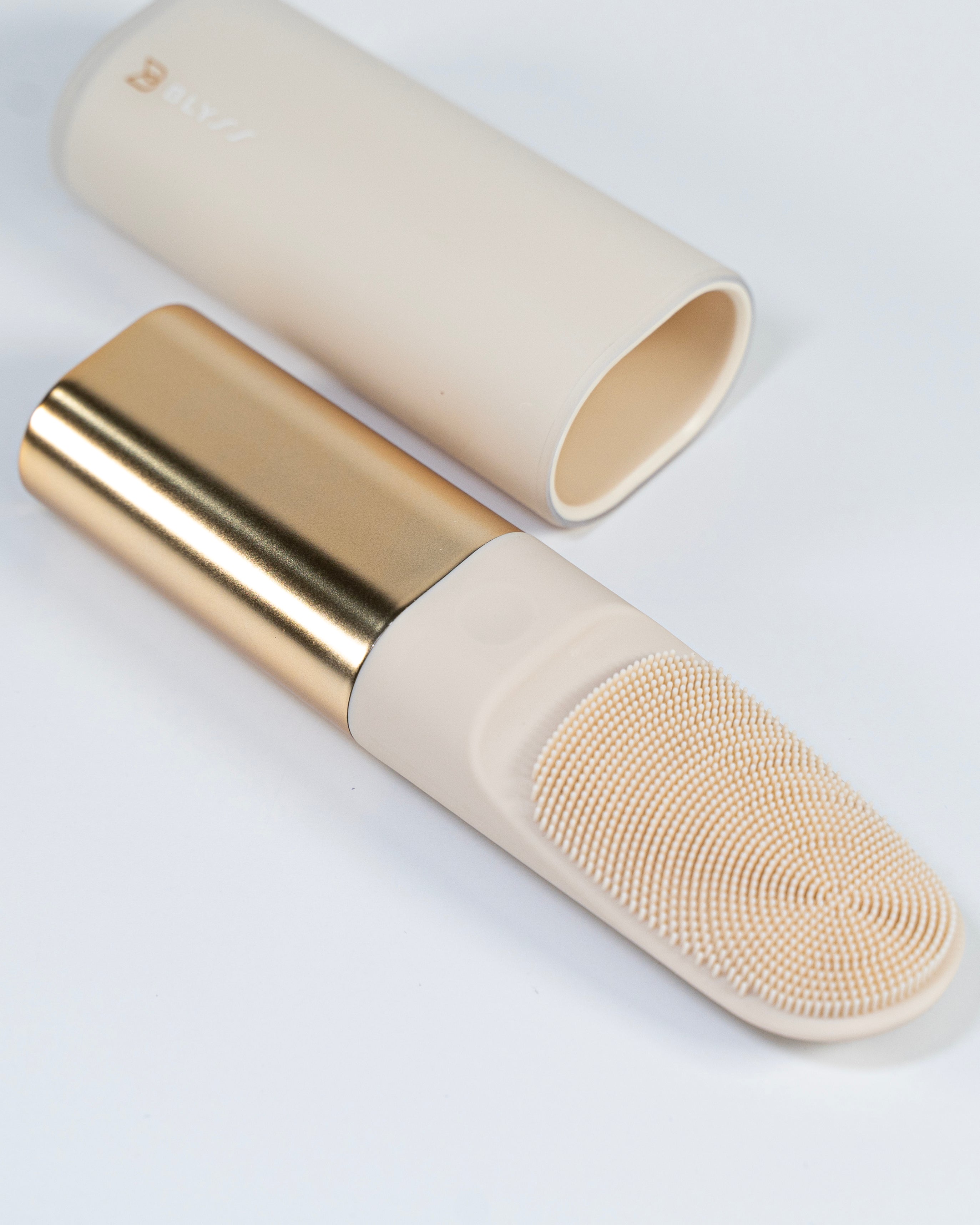 Close-up of the eye massage feature on the Blyss Maia Sonic Brush
