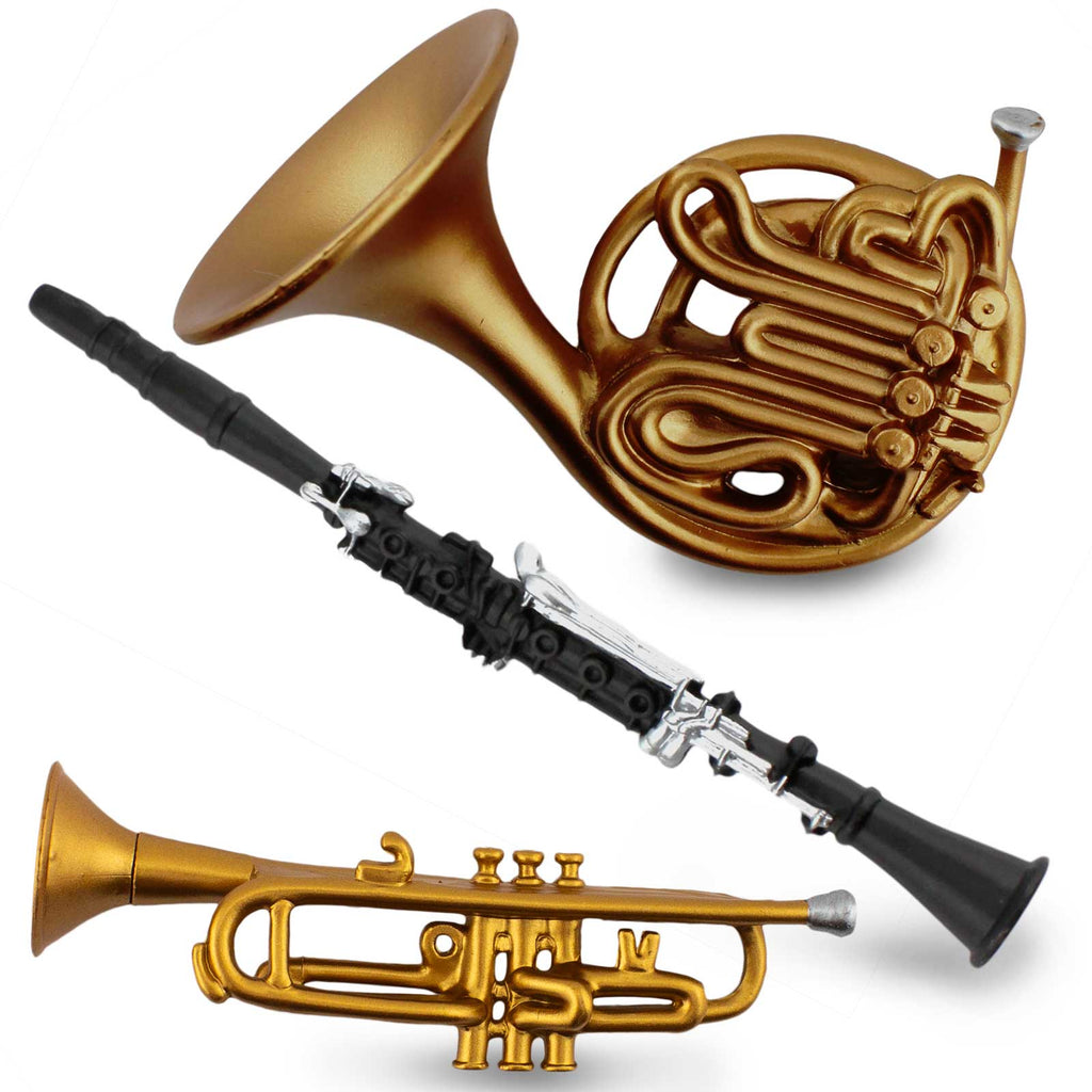 Vivid saxophone from the Ultimate Musical Instruments TOOB® Set for kids